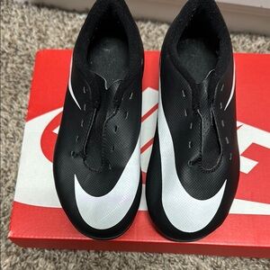 Nike Black and White Cleats Soccer/Football